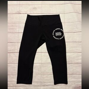 Lululemon x SoulCycle cropped Leggings with White Logo size 12 21” inseam